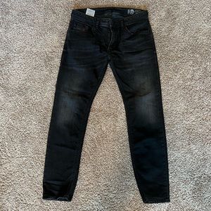 Mens Diesel Jeans, Thommer, Slim Skinny, 31x30, in brand new condition